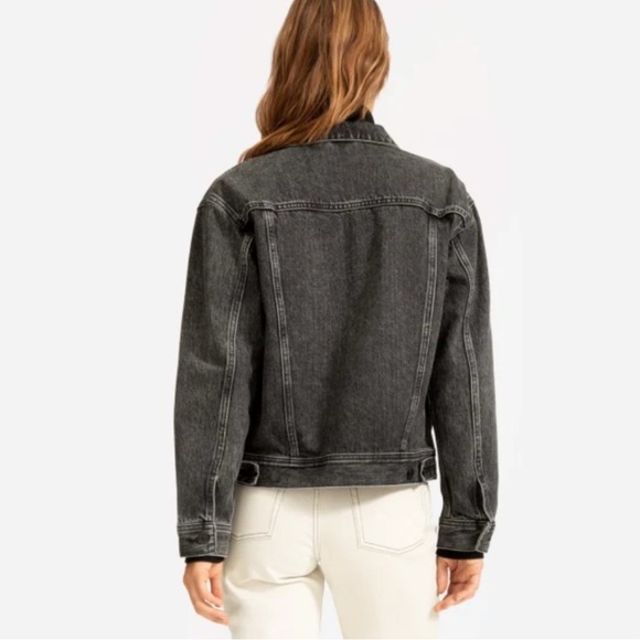 EVERLANE The Women’s Denim Jean Jacket S Washed Black Gray Minimalist 90s Boho - Picture 3 of 16